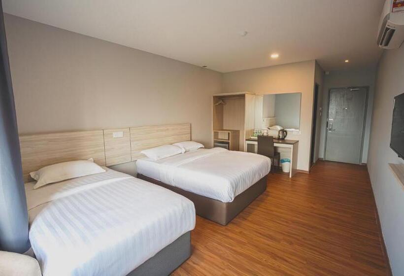 Семейный Номер, V3 Hotel & Residence Seri Alam