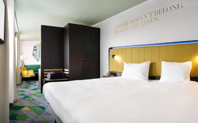 سوییت جونیور, Park Inn By Radisson Hasselt