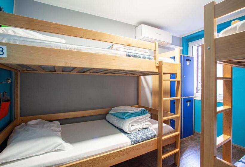 اتاق استاندارد چهارنفره با سرویس بهداشتی مشترک, Hostel Adriatic Piran
