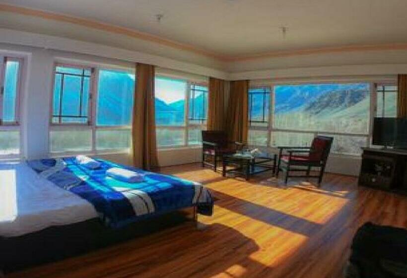 Номер Deluxe, The Nun Kun Residency Kargil
