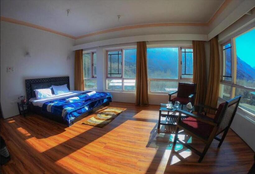 Номер Deluxe, The Nun Kun Residency Kargil