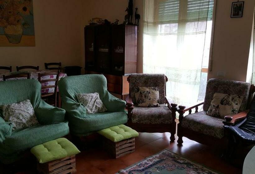 Четырехместный Номер Стандарт с Балконом, B&b Le Mille E Una Notte