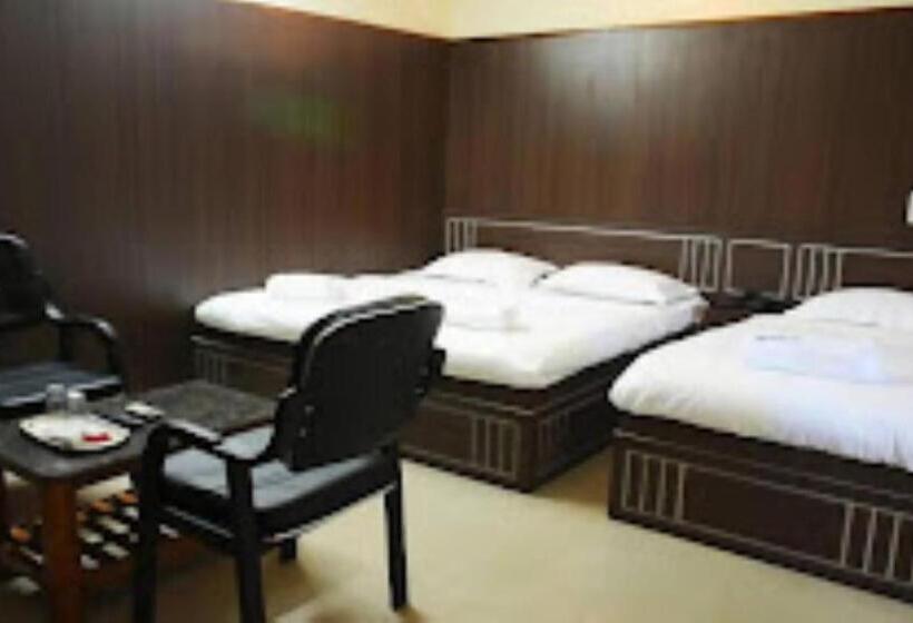 Economy Triple Room, Govind Heights