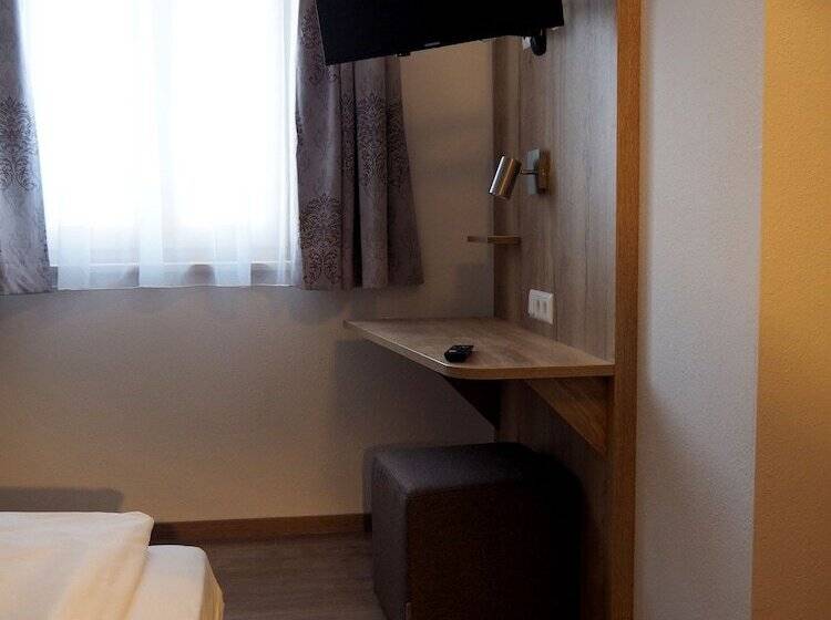 חדר סטנדרט יחיד, Gasthof Hotel Esterer