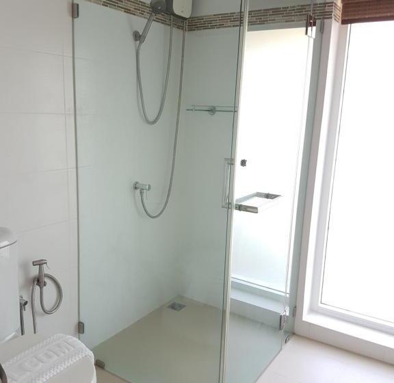 패밀리 룸 산 전망, The Hillside Pranburi Resort