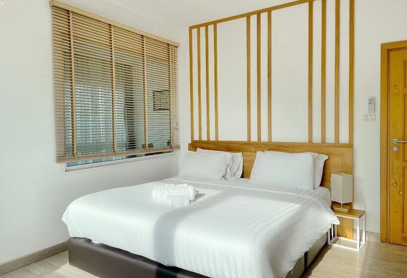 سوییت اجرایی, Hinoki Hotel   Onsen Chiang Mai