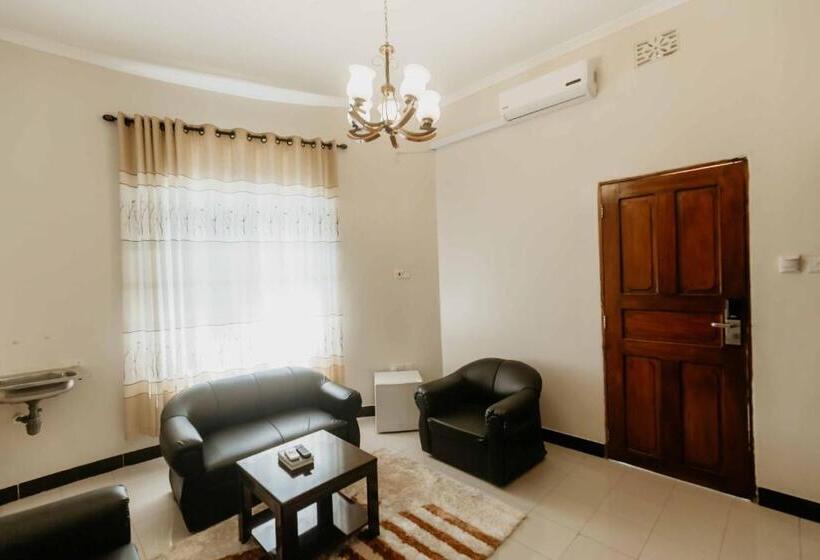 Президентский Люкс, Panama Garden Resort