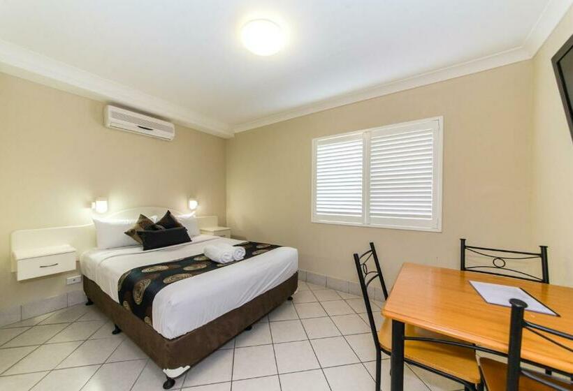 디럭스 룸, Villa Capri Motel