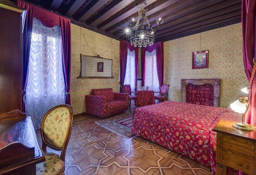Quarto Triplo Standart, At Leonard