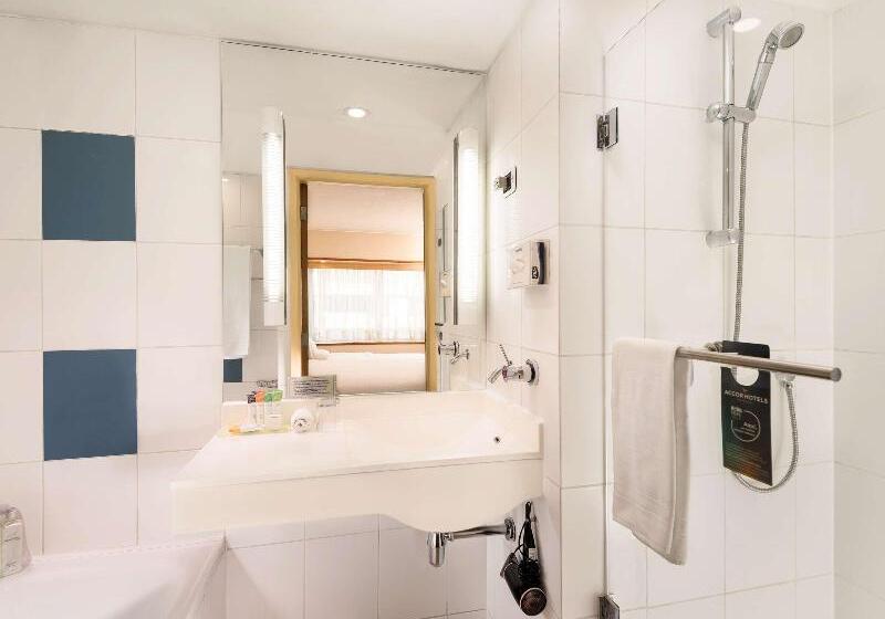 Номер Стандарт, Hampton By Hilton Freiburg