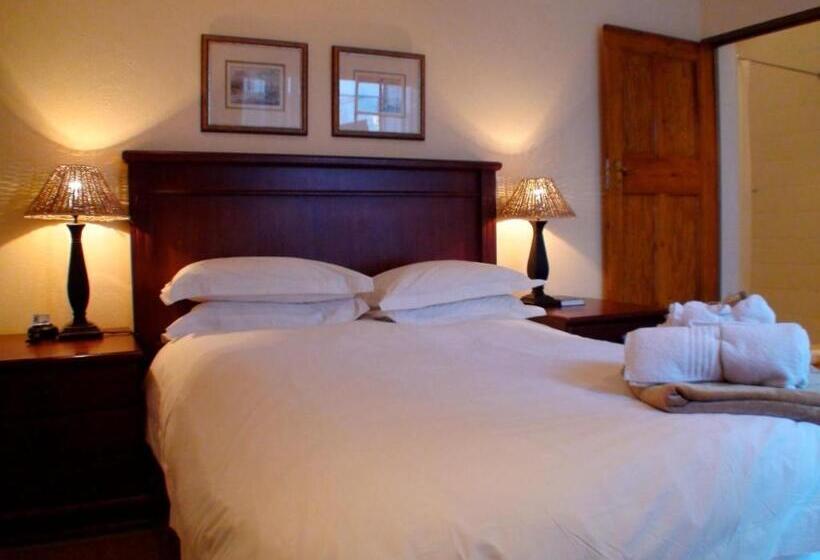 Номер Deluxe Вид на Бассейн, Polokwane Place