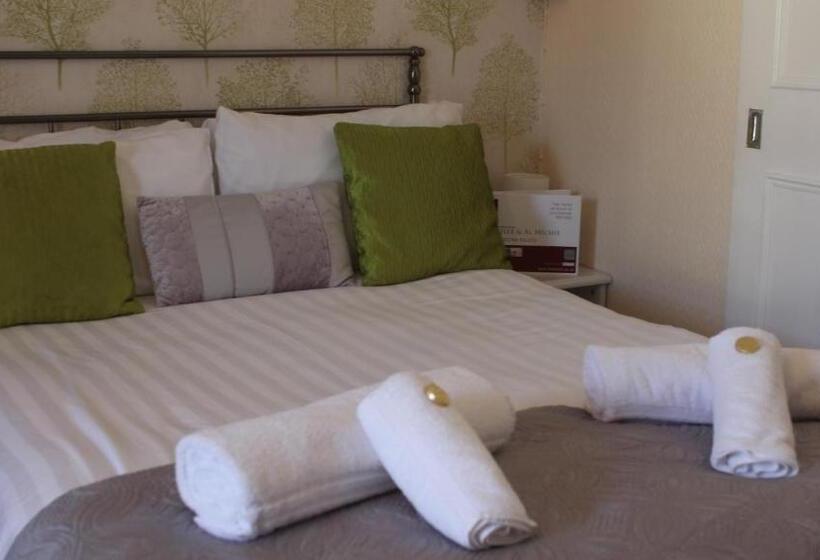 اتاق استاندارد سه نفره, The Heidi Bed & Breakfast