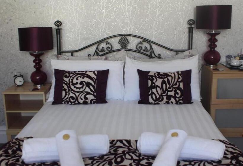 اتاق لوکس چهار تخته, The Heidi Bed & Breakfast