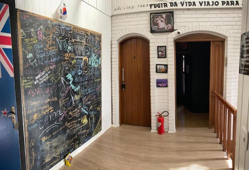 패밀리 룸 공용 욕실, Casa Do Rogério Hostel