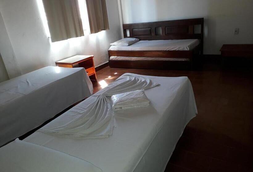 디럭스 트리플 룸, Plaza Hotel Marabá