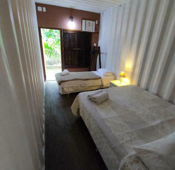 غرفة قياسية ثلاثية, Container Eco Suítes