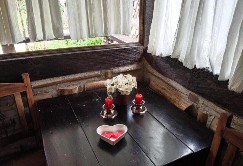 Студио Стандарт с Балконом, Tarragona Hostal