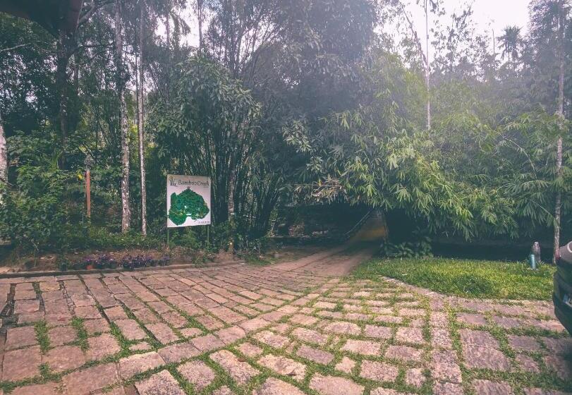 Семейный Номер Deluxe, Bamboo Creek Resort