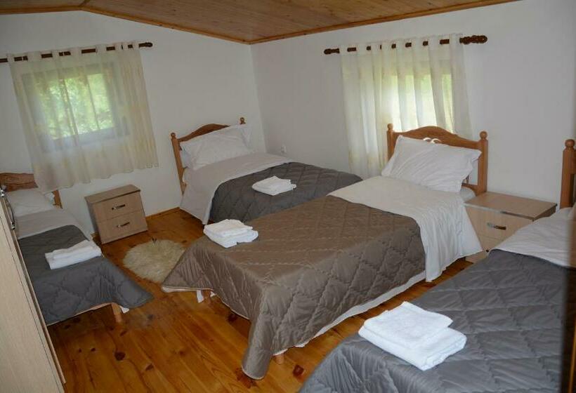 ファミリールーム, Peraj Guesthouse