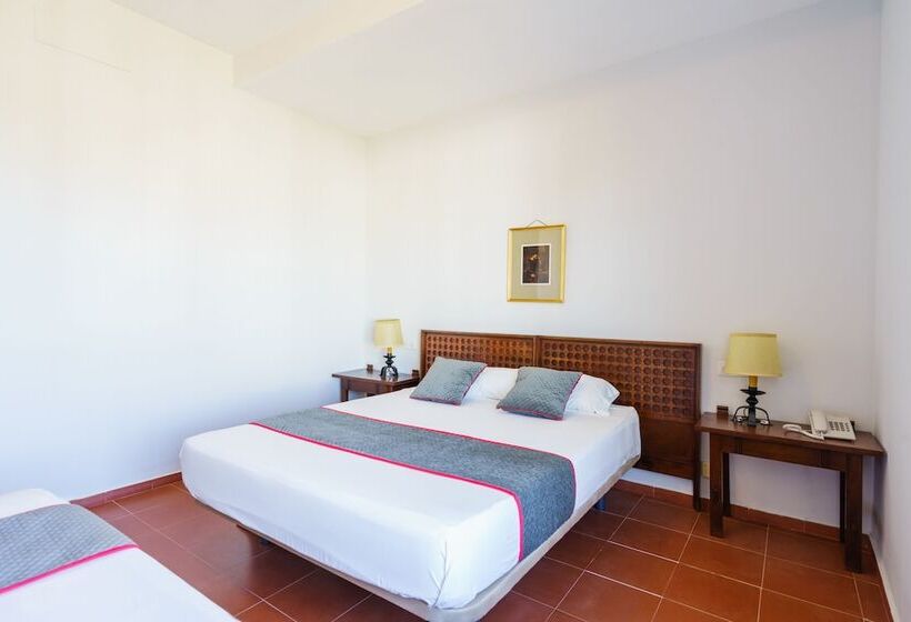 Трехместный Номер Superior, Venta Del Alto Hotel Las Cumbres By Vivere Stays