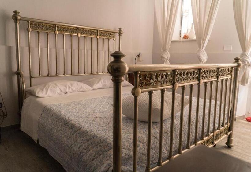 Номер Стандарт, Inn Liberty