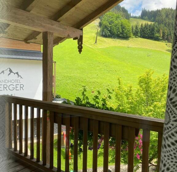Апартаменты 1 Спальня, Landhotel Berger