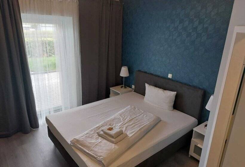 Номер Стандарт с Террасой, Casilino Hotel A 20 Wismar