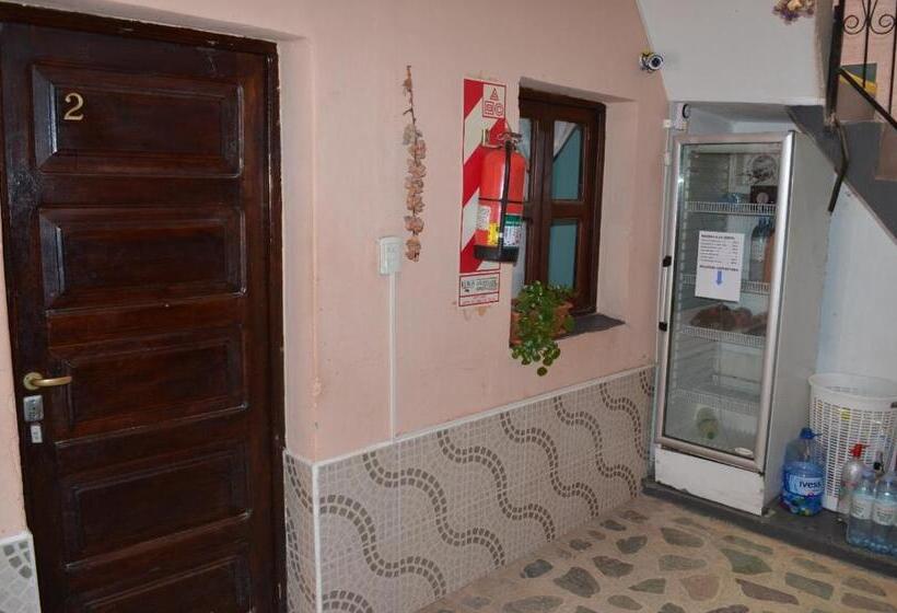 이코노미 룸, Hostal Milmahuasi Iruya