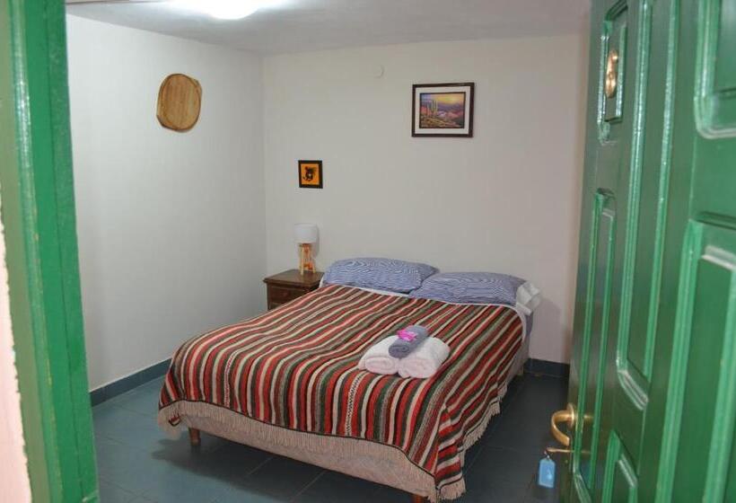 스탠다드 내측 룸, Hostal Milmahuasi Iruya