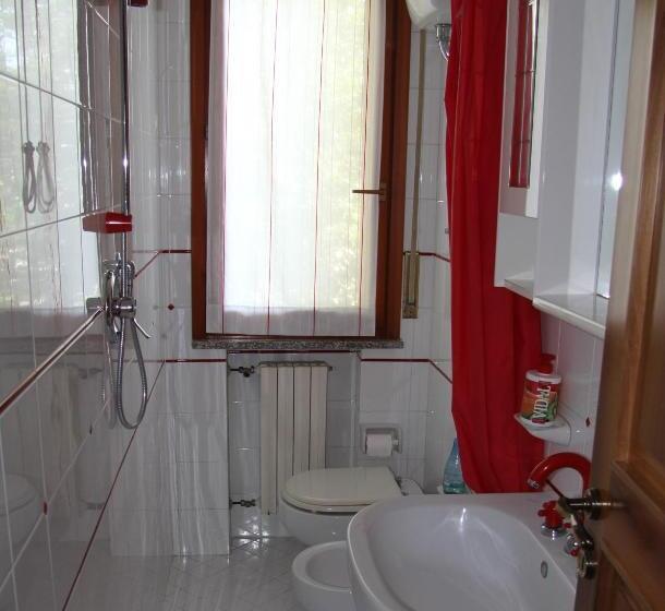 4인용 스탠다드 룸, B&b Valmarecchia