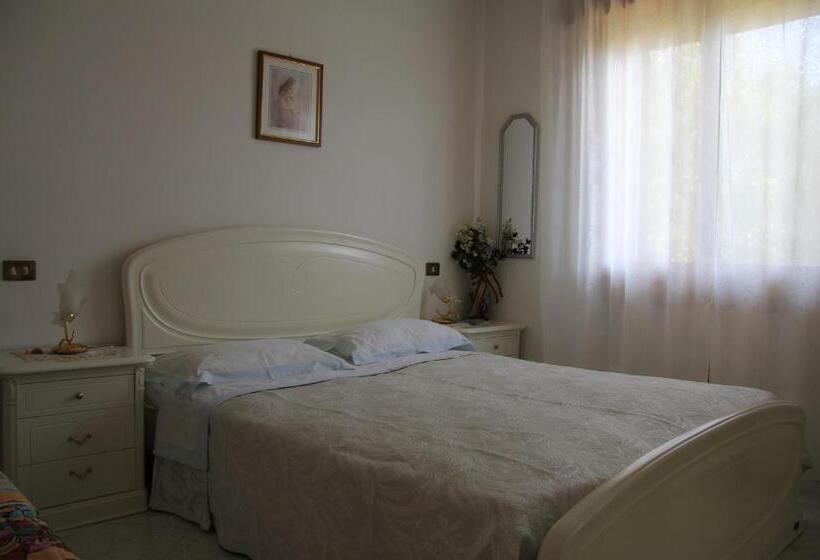 4인용 스탠다드 룸, B&b Valmarecchia