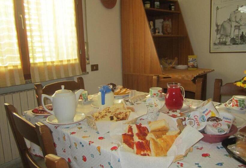 4인용 스탠다드 룸, B&b Valmarecchia