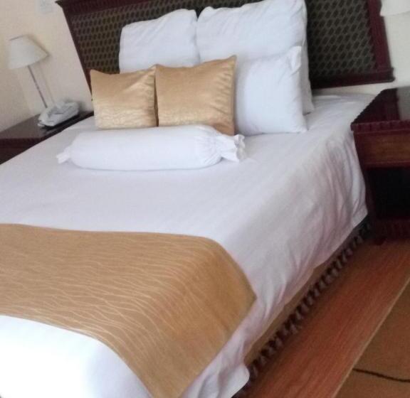 이그제큐티브 스위트, Gold Crest Hotel   Arusha