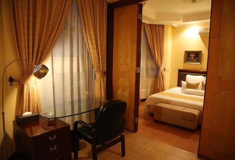 프레지덴셜 스위트, Gold Crest Hotel   Arusha