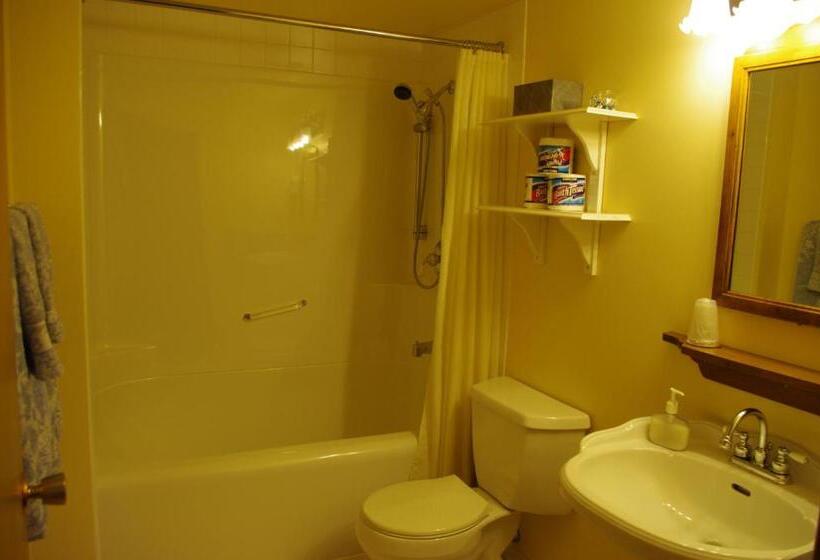 اتاق استاندارد, At Wits End B&b