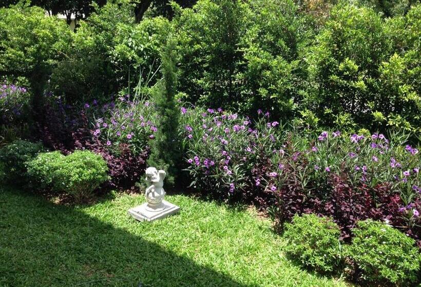 Семейный Номер, Jardin De Mangue Pakchong