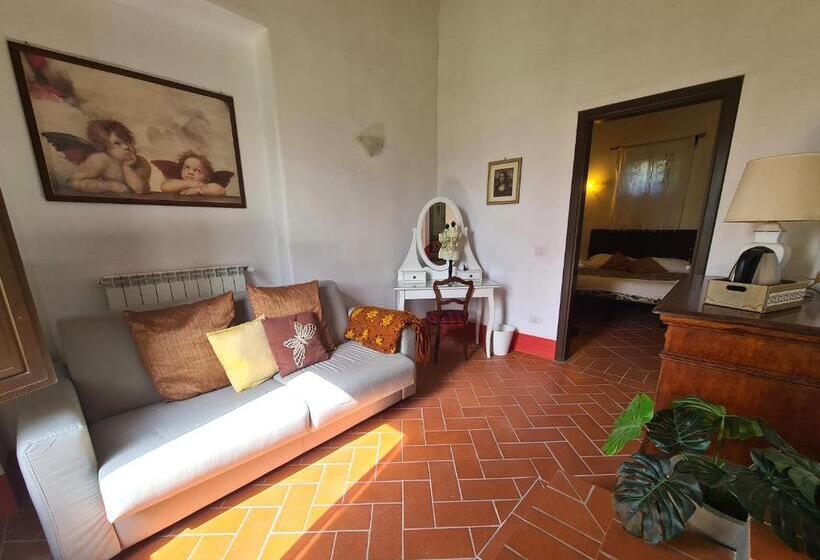 Семейный Номер Вид на Сад, B&b Le Torri Di Firenze