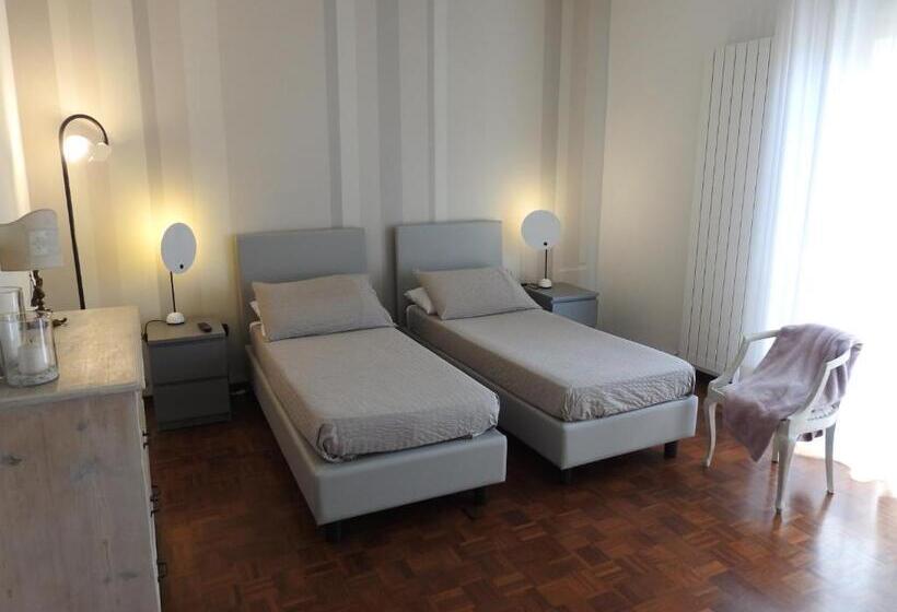 Номер Deluxe Вид на Сад, La Casa Di Clara