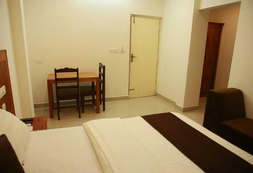 اتاق لوکس, Anna Residency