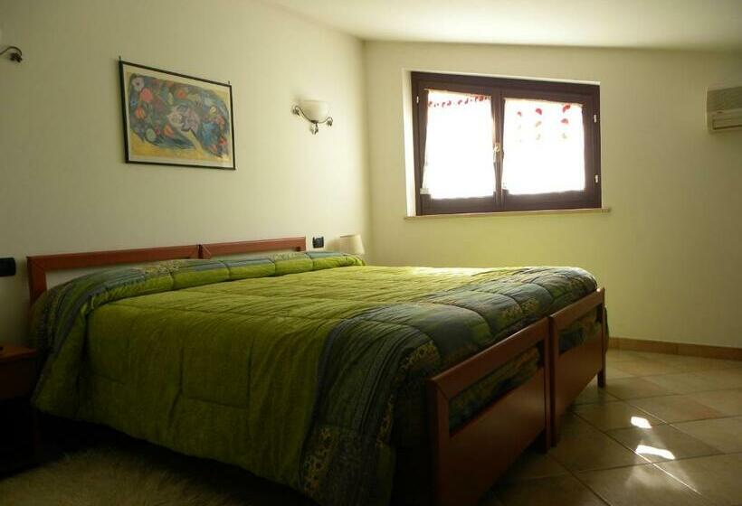 Номер Стандарт, B&b Al Laghetto