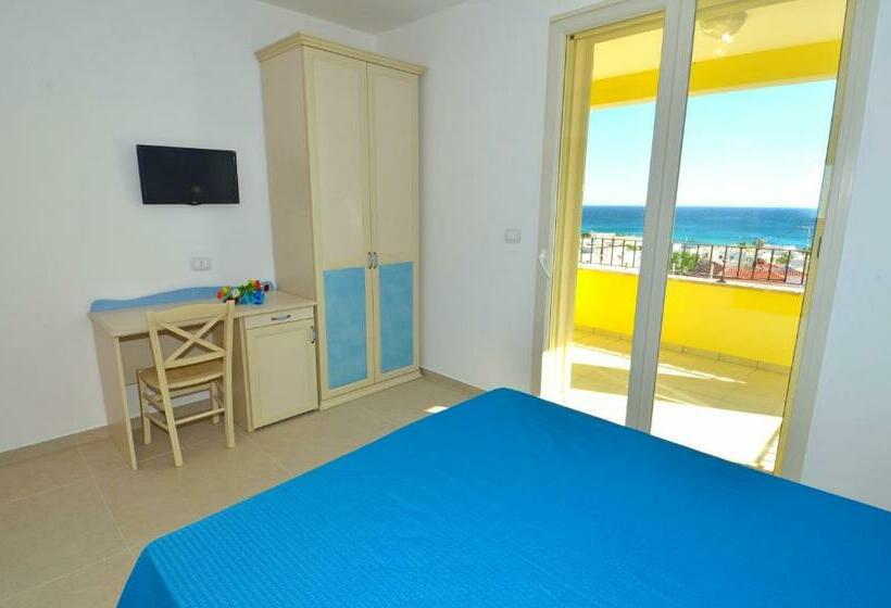 海景标准间带阳台, B&b Lu Cantoru