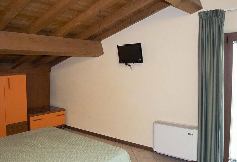 Номер Deluxe, Agriturismo Valle Del Mincio