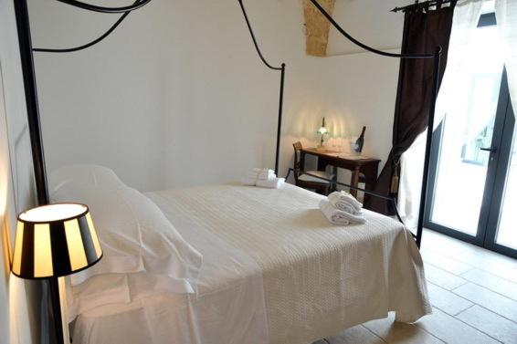 Номер Deluxe Кровать Кинг, Masseria Palane