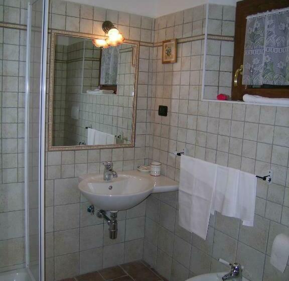 Номер Стандарт, Les Chalets B&b