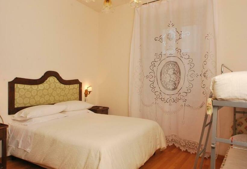 Трехместный Номер Deluxe, Le Torri
