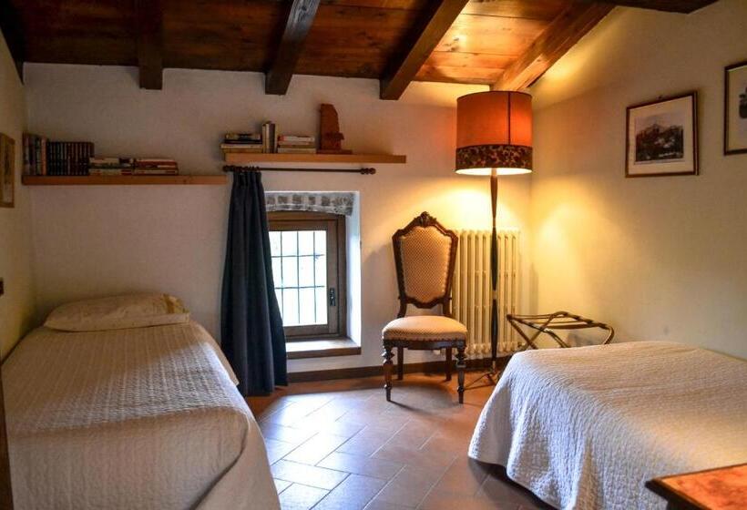 Полулюкс, Castello Di Cernusco Lombardone