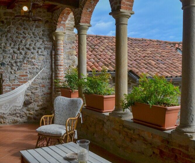 Люкс 2 Спальни, Castello Di Cernusco Lombardone