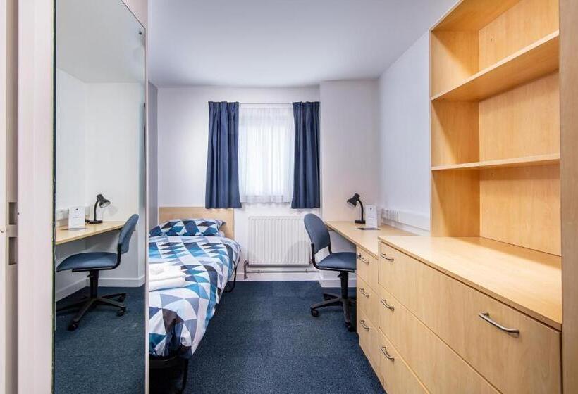 Номер Стандарт Индивидуальный, Queen Margaret University Residences