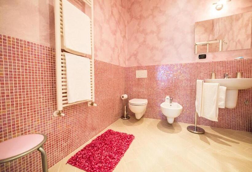 Номер Стандарт Вид на Сад, Villa Bellini Room&breakfast