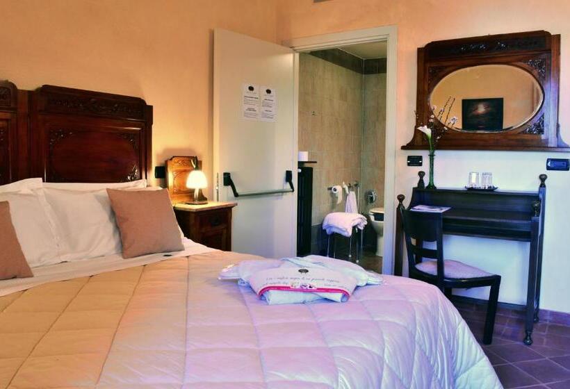 Номер Стандарт Адаптированный для Инвалидов, La Foresteria Del Castello   Wellness Hotel In Dimora Storica